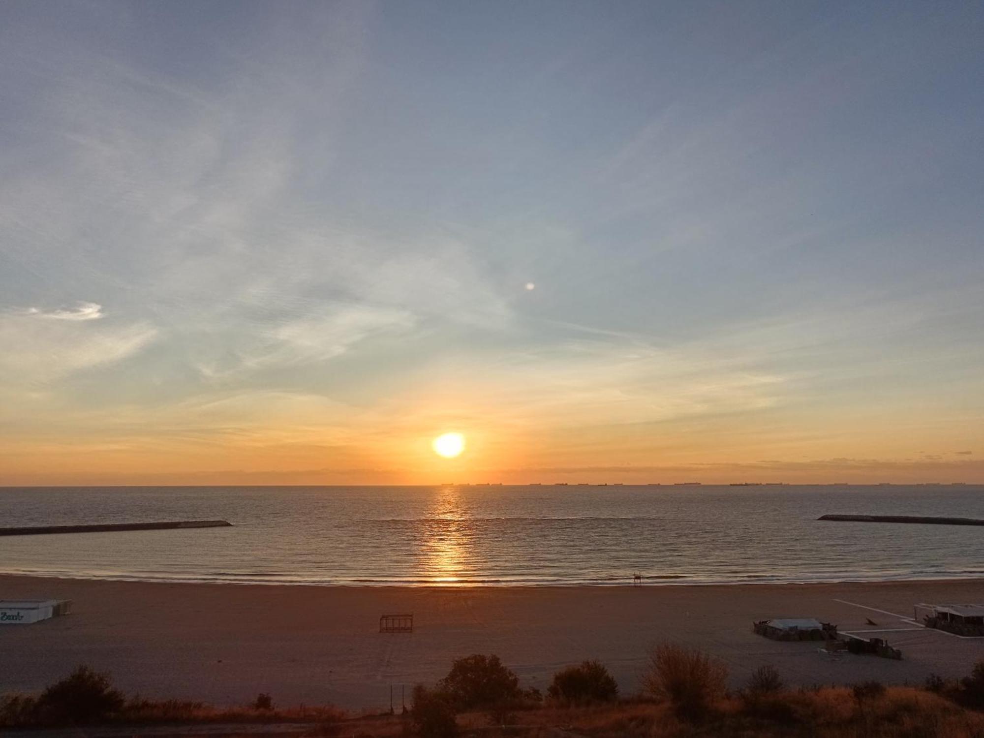 Sunrise Beachfront Relax Residence كونستانتا المظهر الخارجي الصورة